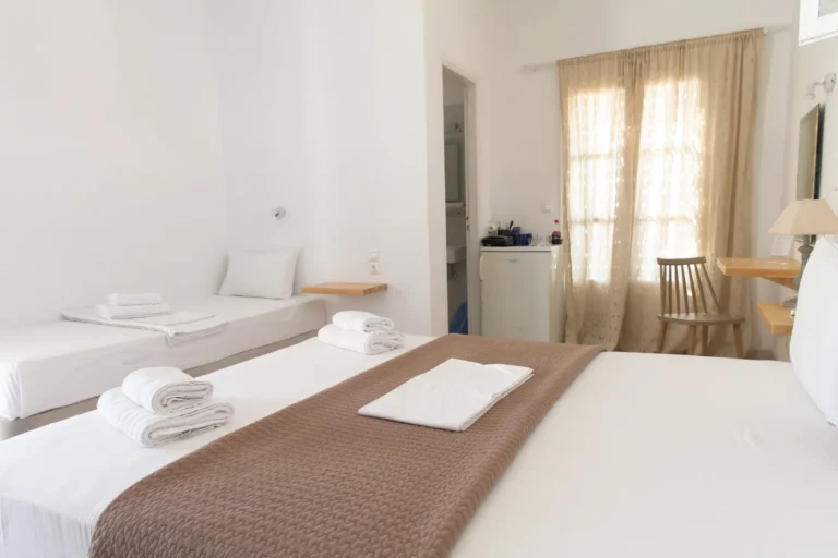 Triple room 15